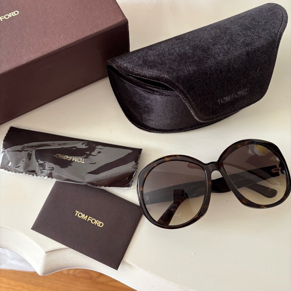 Tom Ford Annabelle Brown Oversized Sunglasses Round - Picture 3 of 6